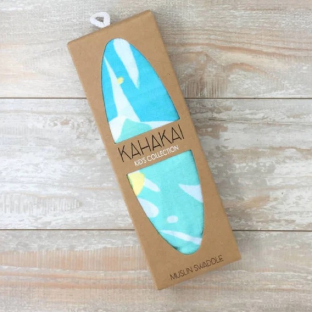 NWOT Kahakai Kids Monstera Leaf Swaddle